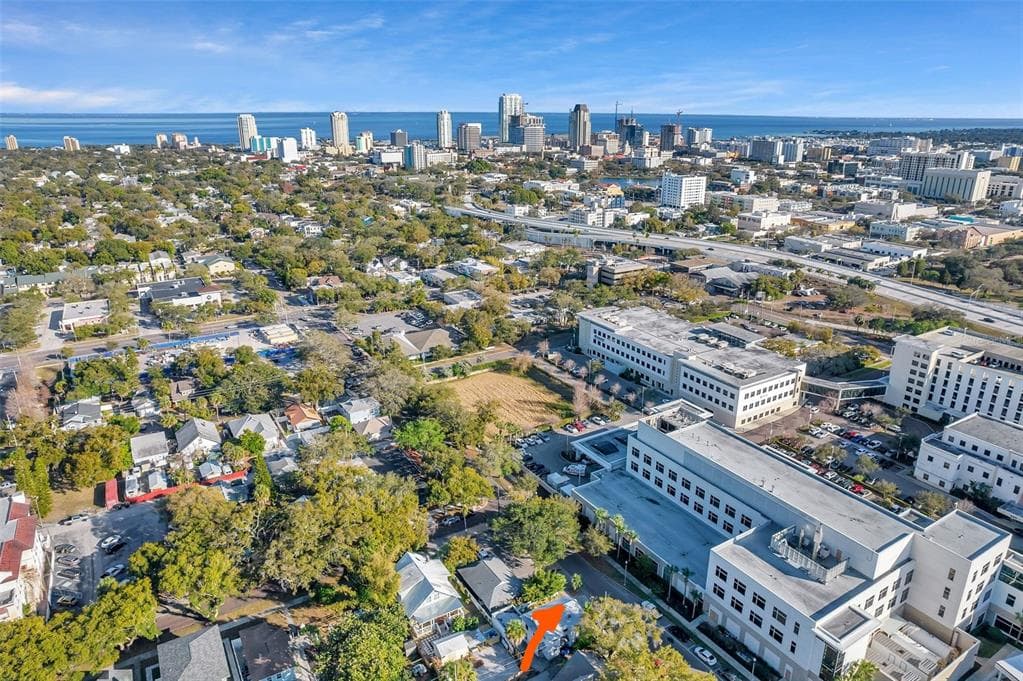 1043 7TH AVENUE N ST PETERSBURG, FL 33705