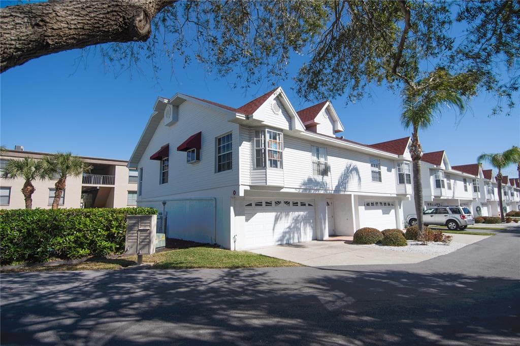 19717 GULF BOULEVARD UNIT V1 INDIAN SHORES, FL 33785