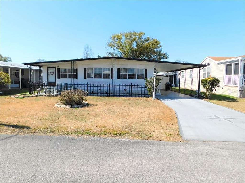 5409 MOHAWK STREET ZEPHYRHILLS, FL 33542