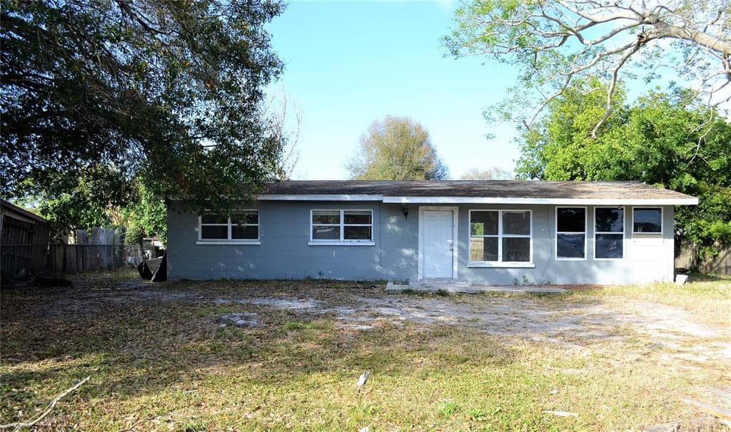 303 59TH AVENUE TERRACE W BRADENTON, FL 34207