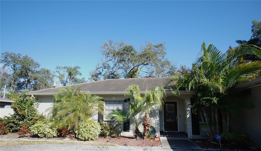 810 S WEST SHORE BOULEVARD TAMPA, FL 33609