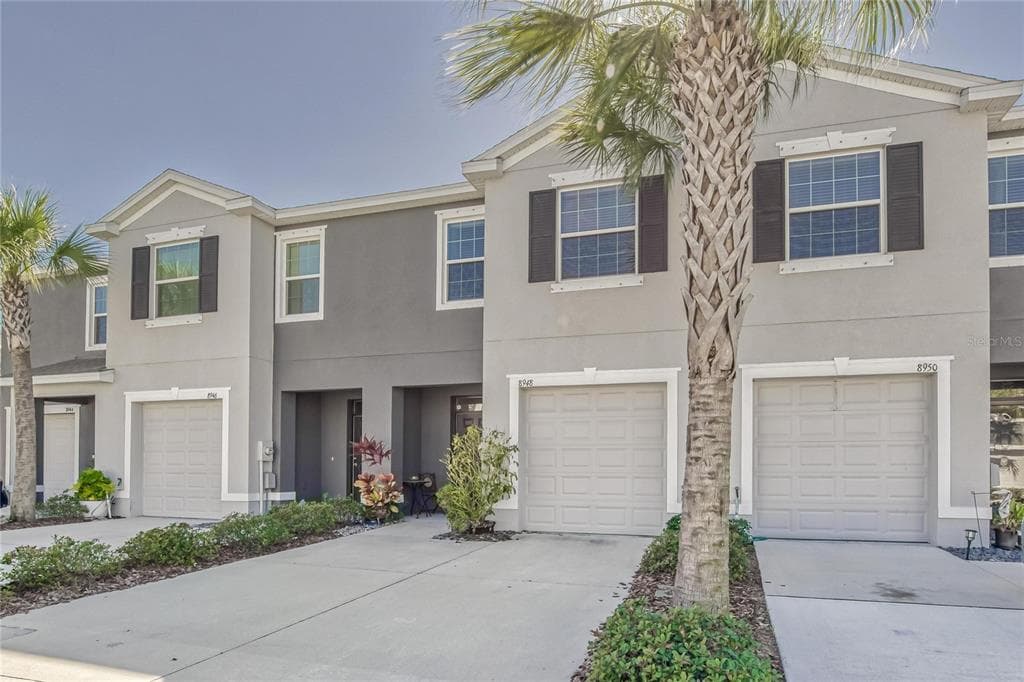 8948 INDIGO TRAIL LOOP RIVERVIEW, FL 33578