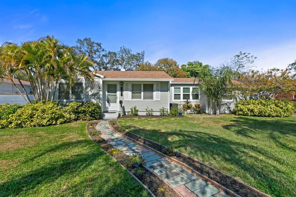 7227 1ST AVENUE N ST PETERSBURG, FL 33710