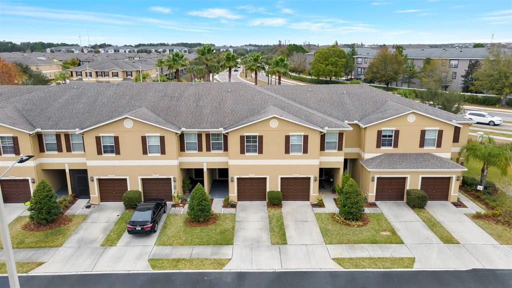2615 LANTERN HILL AVENUE BRANDON, FL 33511