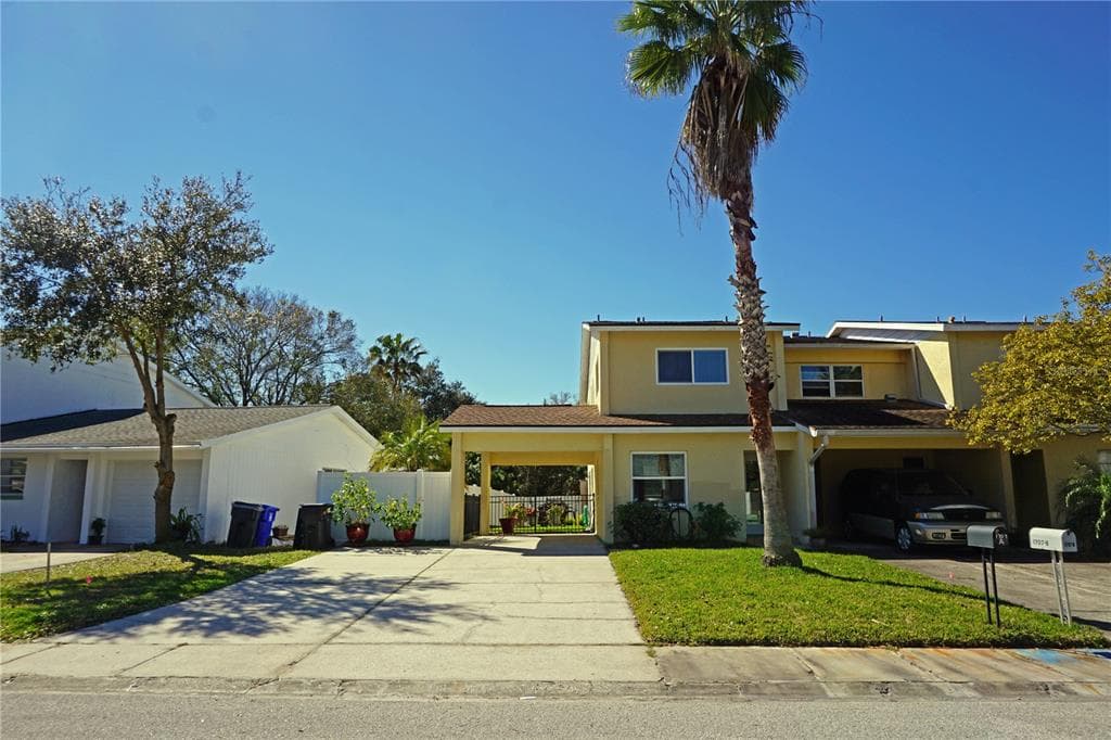 1707 AZALEA COURT UNIT A OLDSMAR, FL 34677