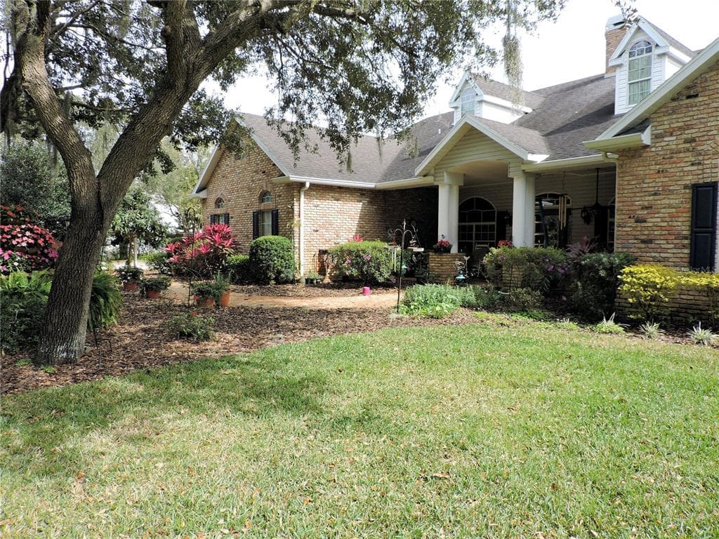 2509 MAGNOLIA LEAF LANE DOVER, FL 33527