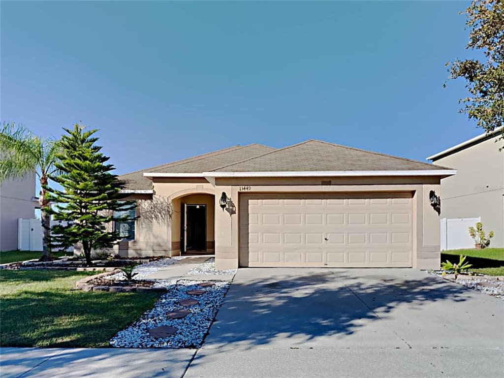 13449 GRAHAM YARDEN DRIVE RIVERVIEW, FL 33579
