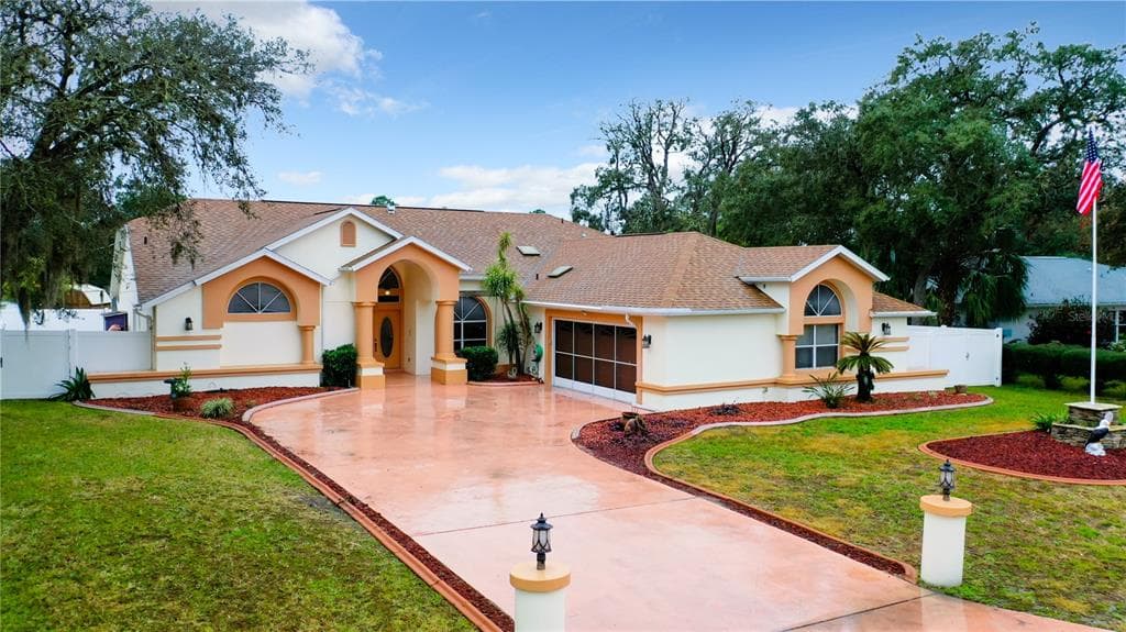 431 HAMPSHIRE AVENUE SPRING HILL, FL 34606