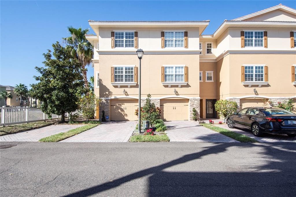 5601 BLACKFIN DR NEW PORT RICHEY, FL 34652