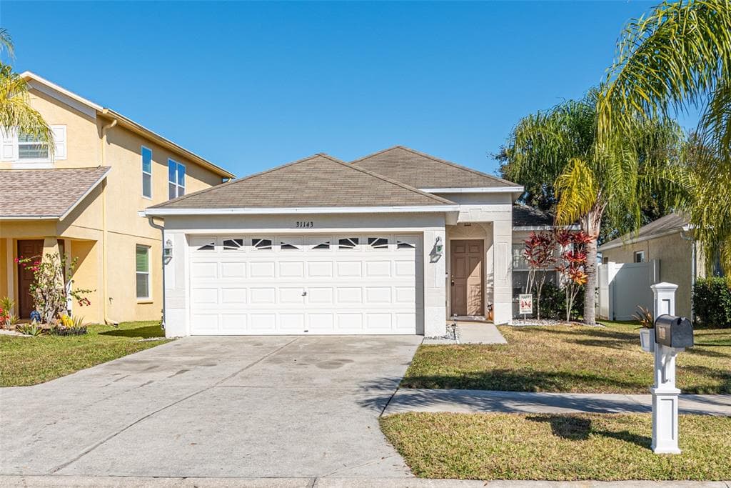31143 MASENA DRIVE WESLEY CHAPEL, FL 33545
