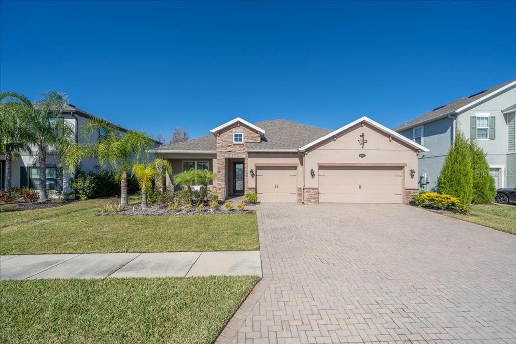 18915 ROSEATE DRIVE LUTZ, FL 33558