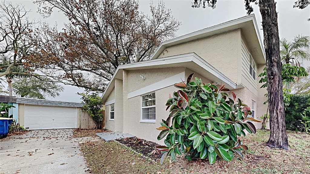 2050 LOMA LINDA WAY S CLEARWATER, FL 33763