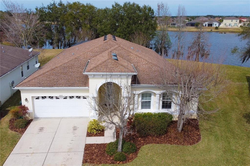 2414 WINNIPEG DRIVE LAKELAND, FL 33805