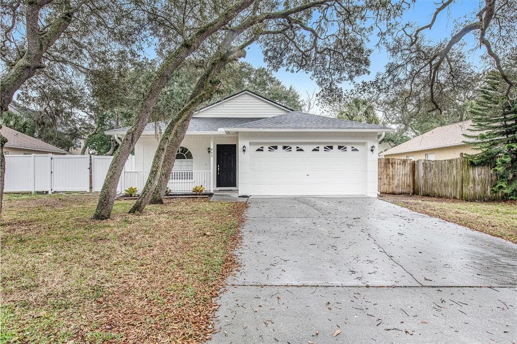 445 PALMETTO STREET DUNEDIN, FL 34698