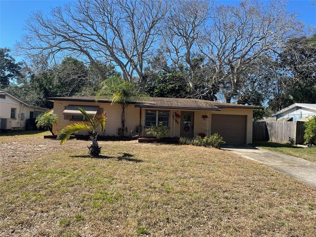11194 109TH WAY LARGO, FL 33778