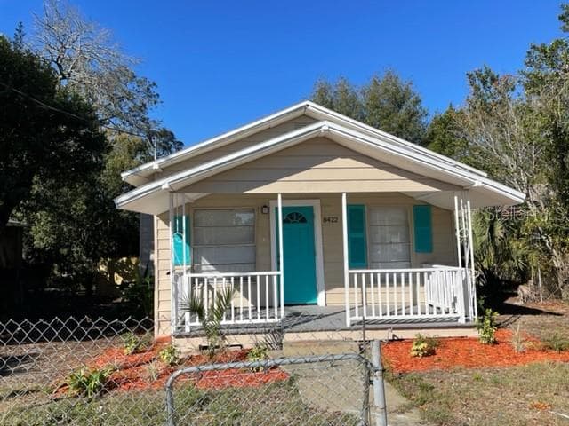 8422 N SEMMES STREET TAMPA, FL 33604