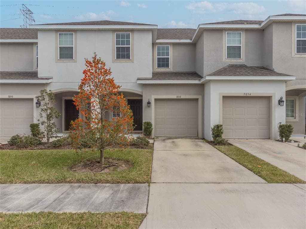 7052 GRAND ELM DR