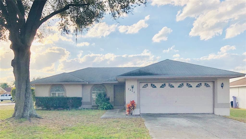 7802 LEWIS ROAD LAKELAND, FL 33810