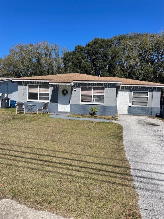 504 SAINT PETERSBURG DRIVE W