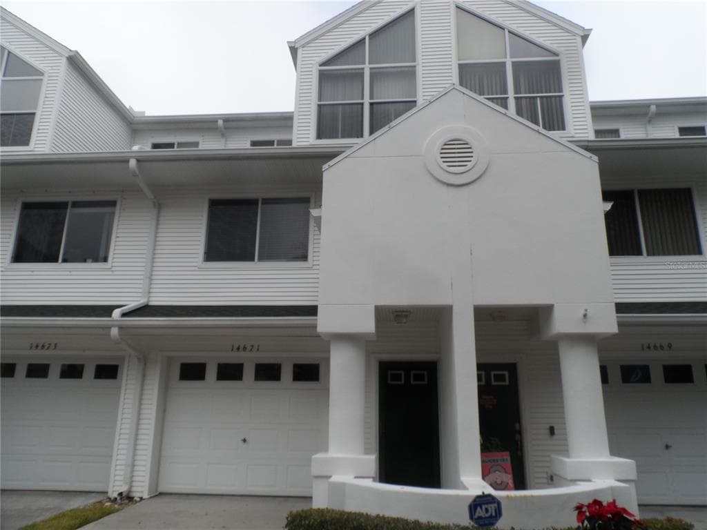 14671 SEMINOLE TRAIL UNIT 14 SEMINOLE, FL 33776