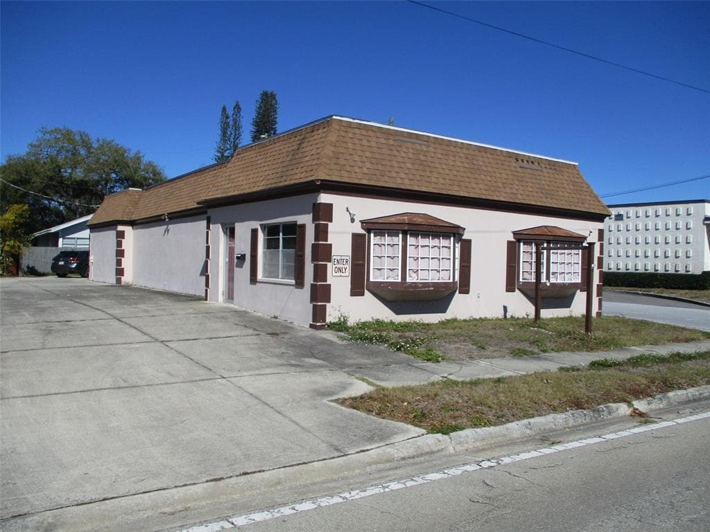 600 7TH STREET W PALMETTO, FL 34221