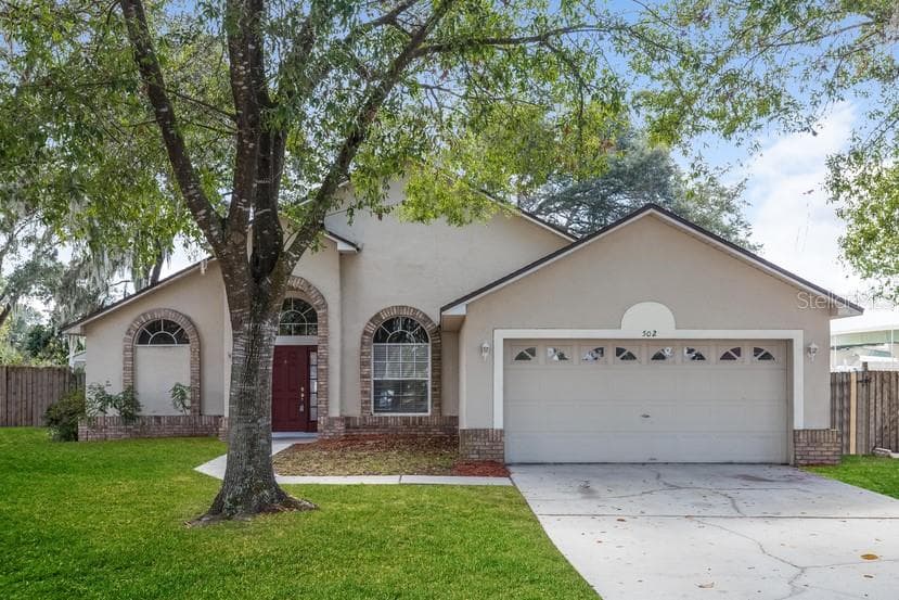 502 VALENCIA PLACE CIRCLE ORLANDO, FL 32825