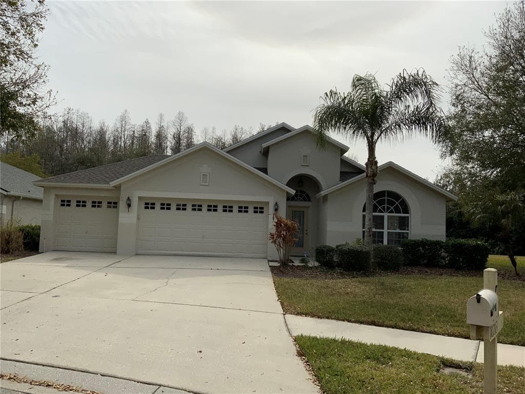 10213 TIMBERLAND POINT DRIVE TAMPA, FL 33647