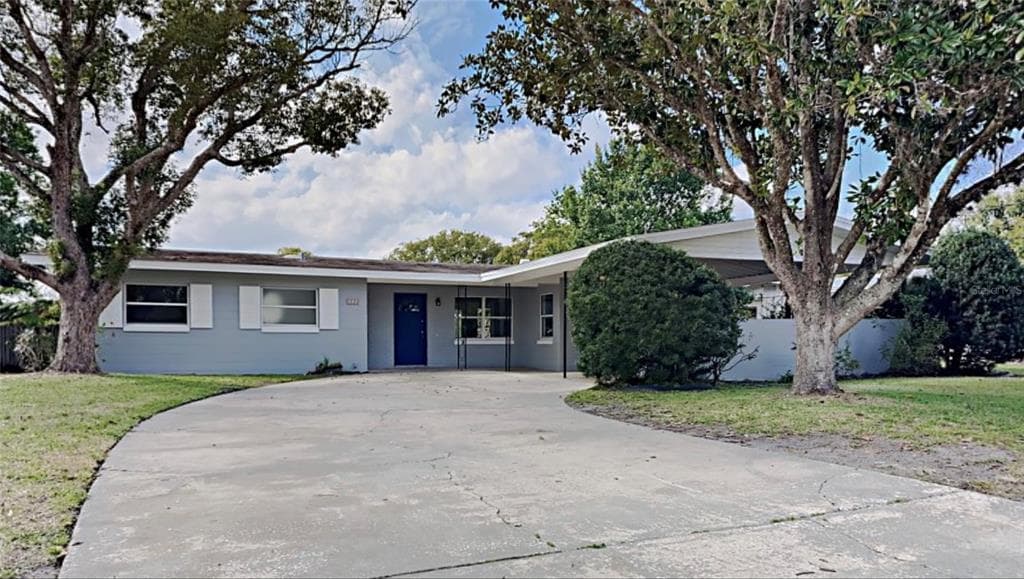 427 ELLENDALE DRIVE WINTER PARK, FL 32792