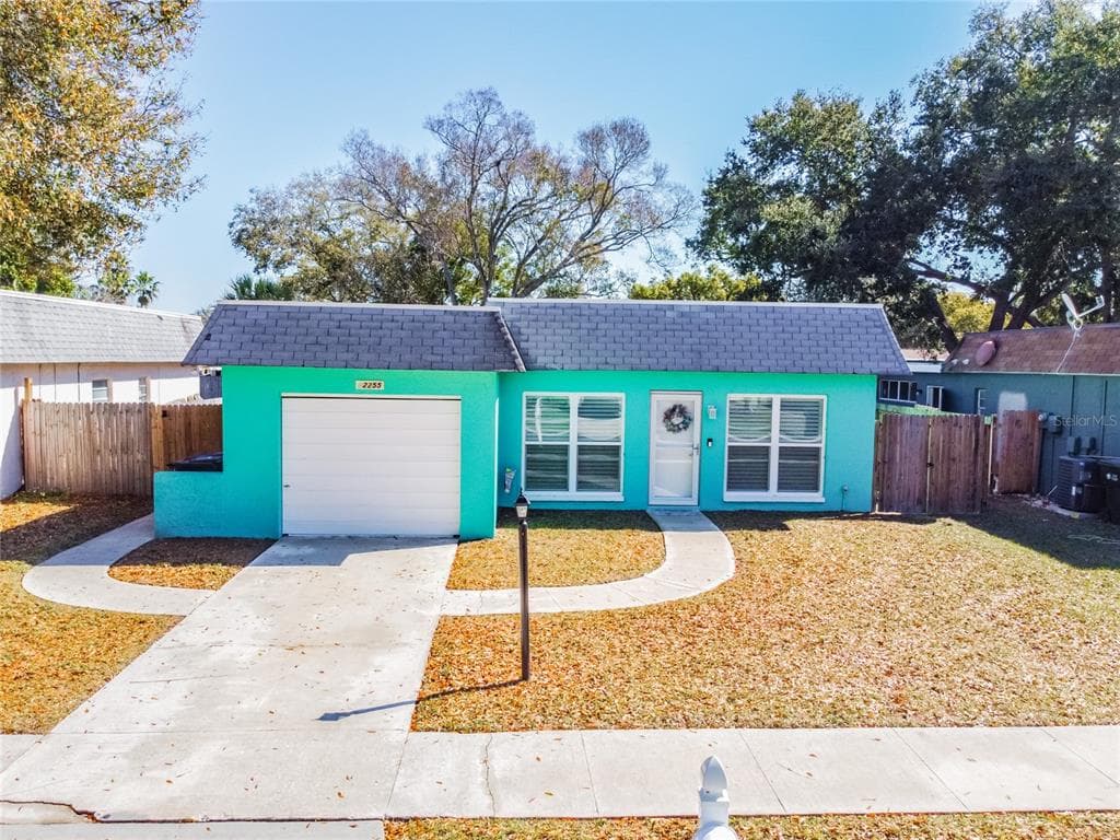 12255 MALLORY DRIVE LARGO, FL 33774
