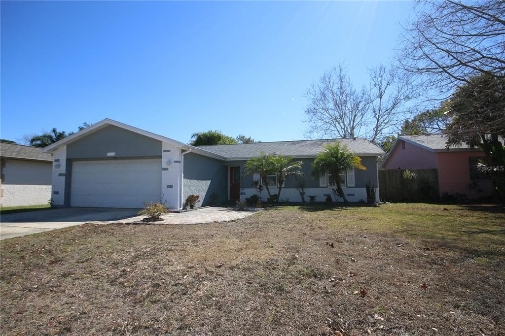 1917 DOVER COURT OLDSMAR, FL 34677