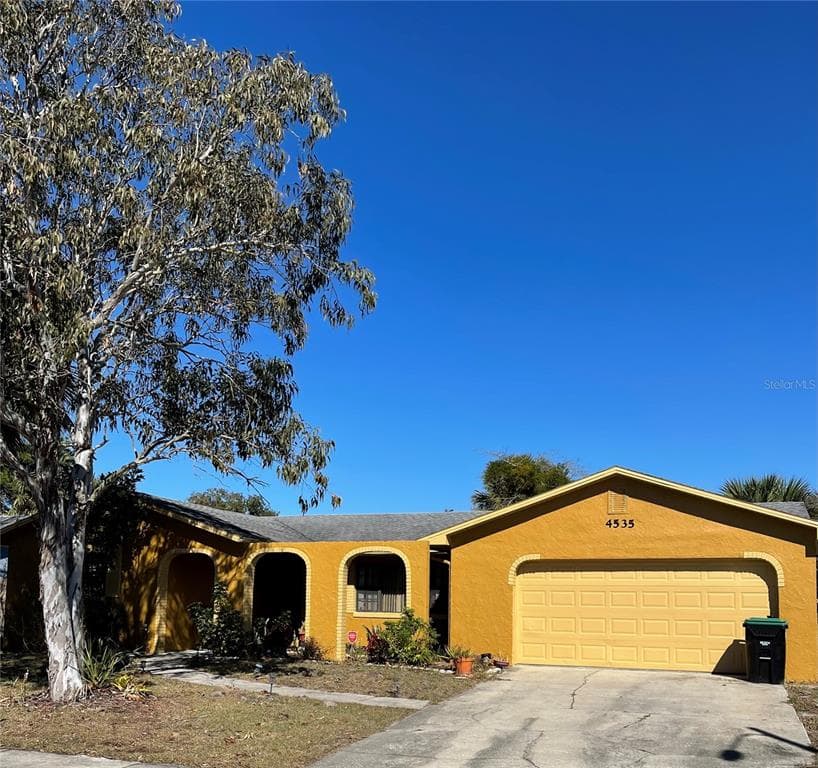 4535 FRISCO CIRCLE ORLANDO, FL 32808
