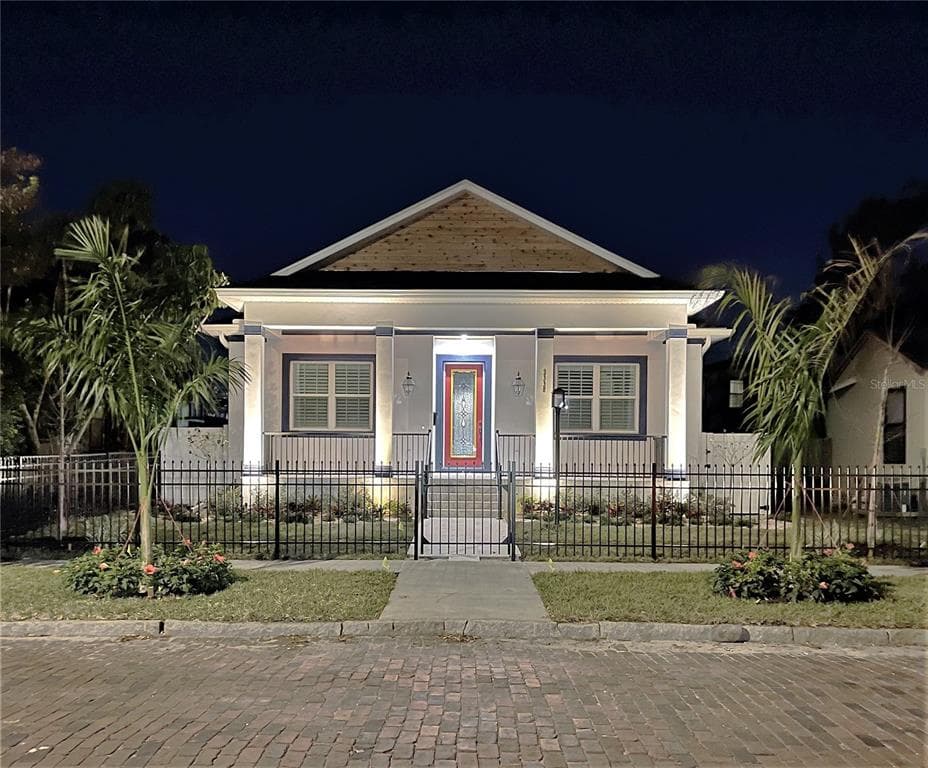 2338 4TH AVENUE S ST PETERSBURG, FL 33712