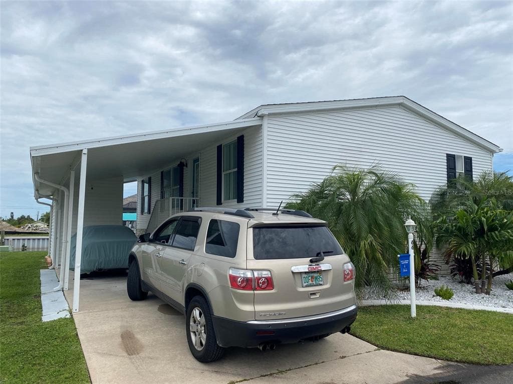 66 WINDMILL BOULEVARD PUNTA GORDA, FL 33950