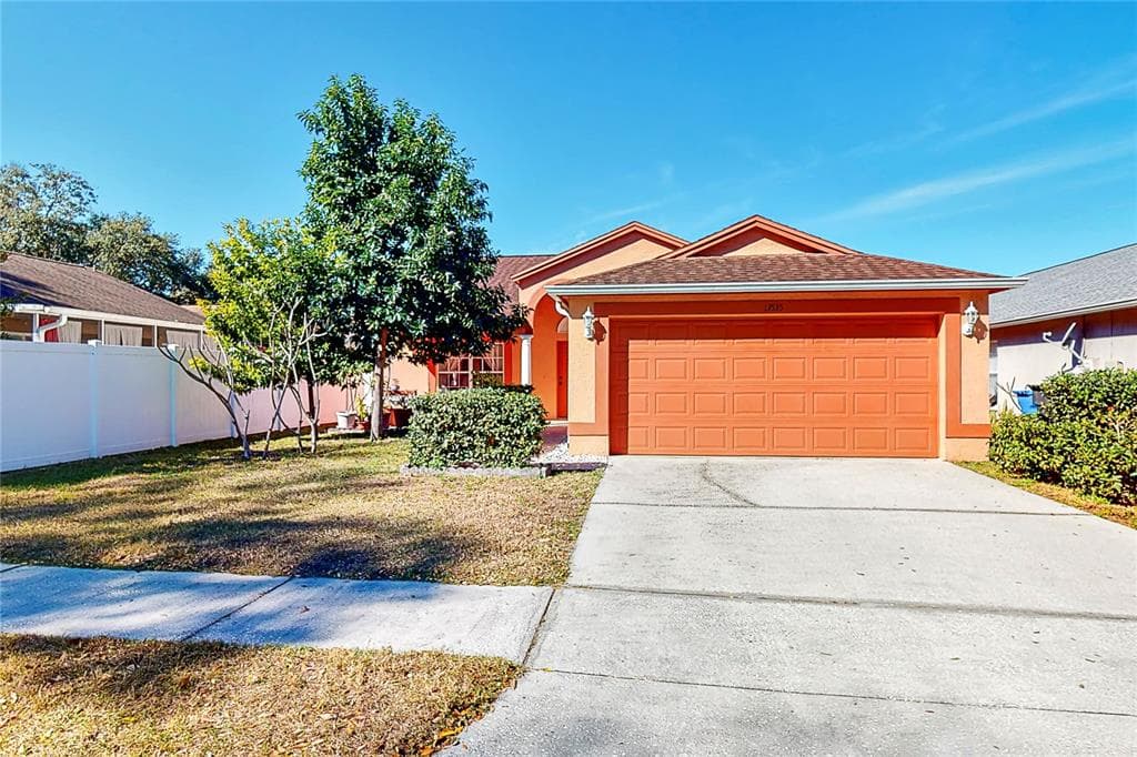 13535 BELLINGHAM DRIVE TAMPA, FL 33625