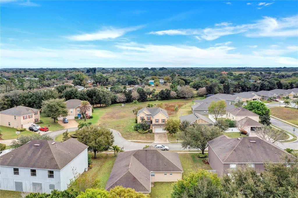 5981 RIDGE LAKE CIR