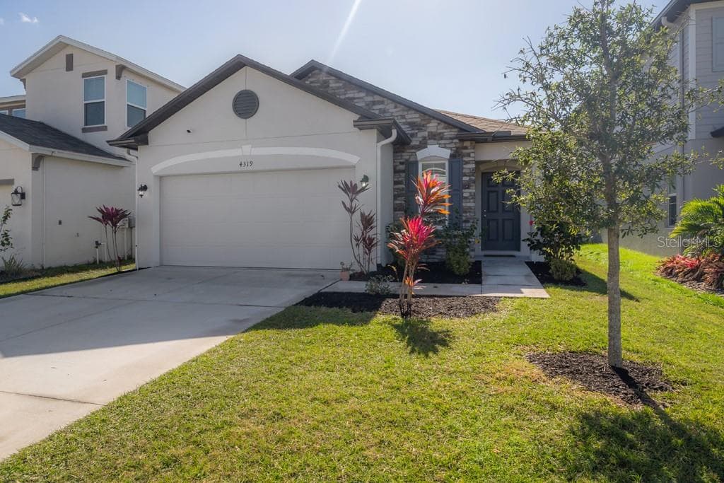 4319 REISSWOOD LOOP PALMETTO, FL 34221
