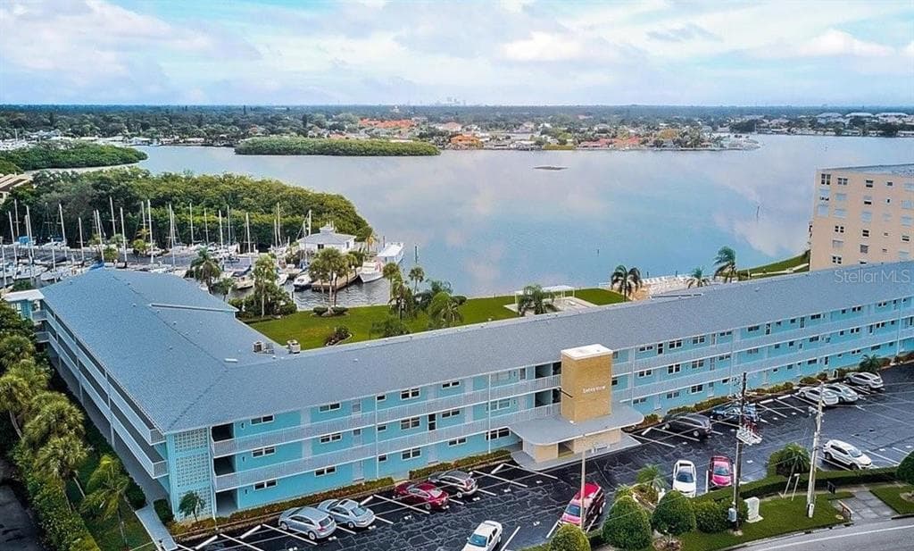 1819 SHORE DRIVE S UNIT 316 SOUTH PASADENA, FL 33707