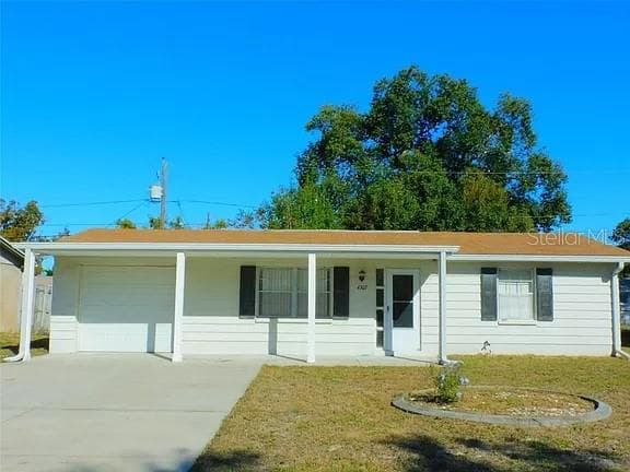 4307 OAK BLUFF AVENUE HOLIDAY, FL 34691