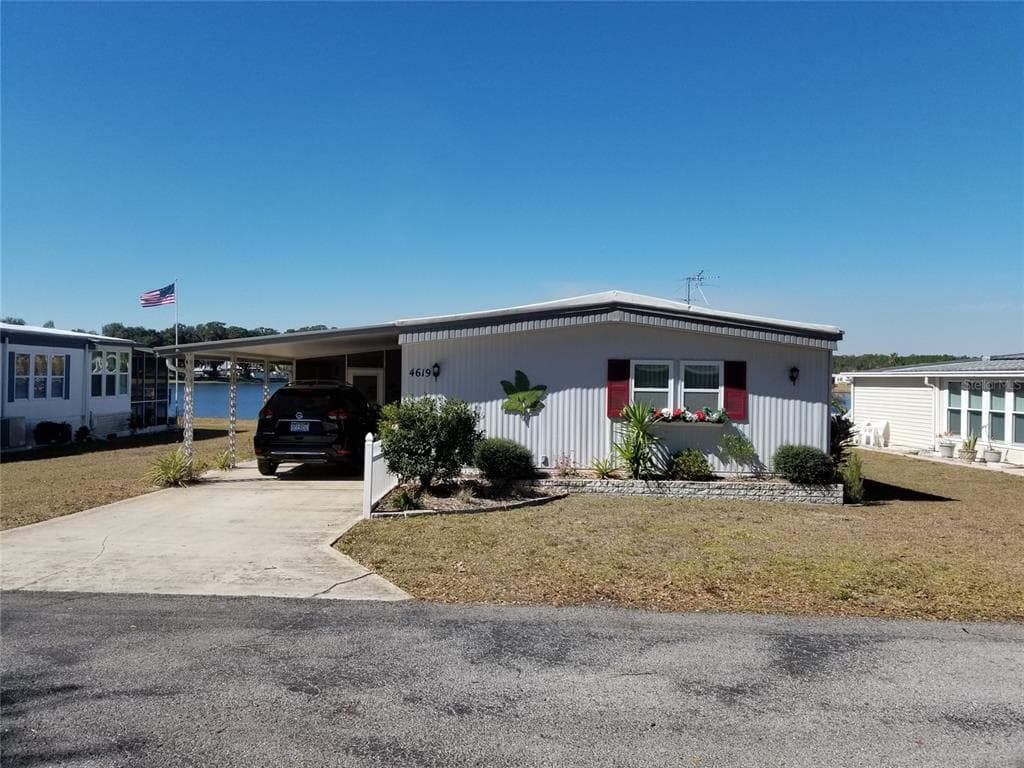 4619 SIX MILE POND ROAD ZEPHYRHILLS, FL 33541