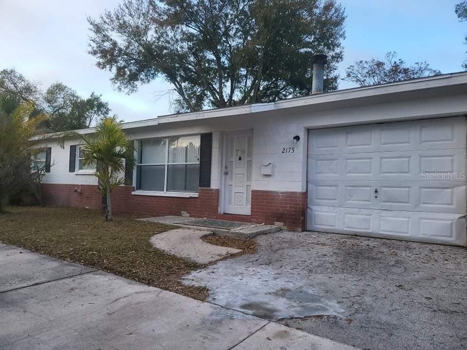 2175 43RD AVENUE N ST PETERSBURG, FL 33714