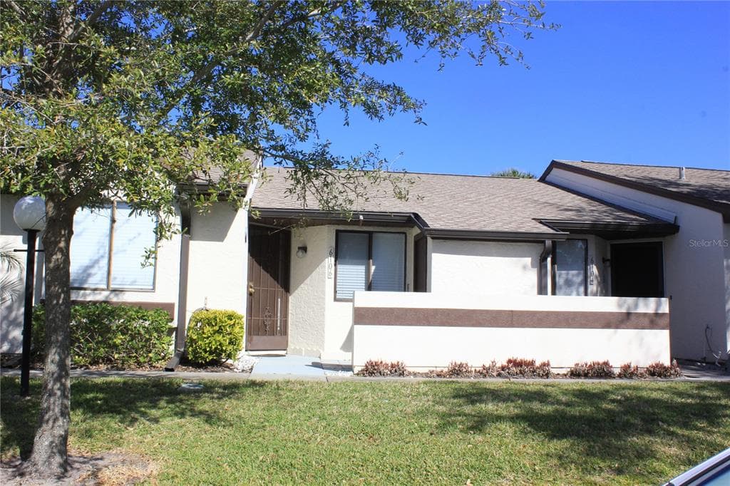 6106 39TH AVENUE W BRADENTON, FL 34209