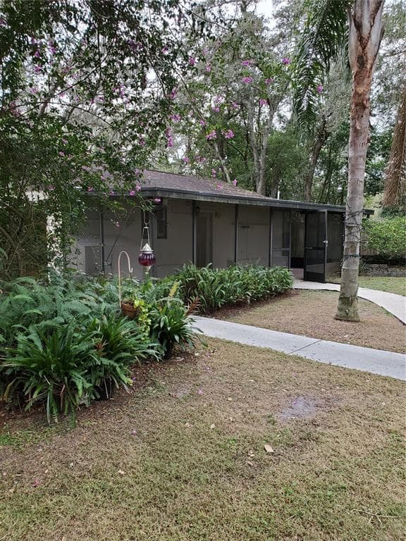 1519 E 151ST AVENUE LUTZ, FL 33549