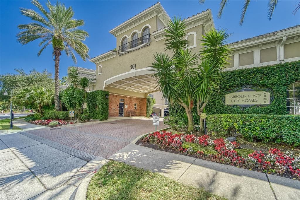 501 KNIGHTS RUN AVENUE UNIT 2207