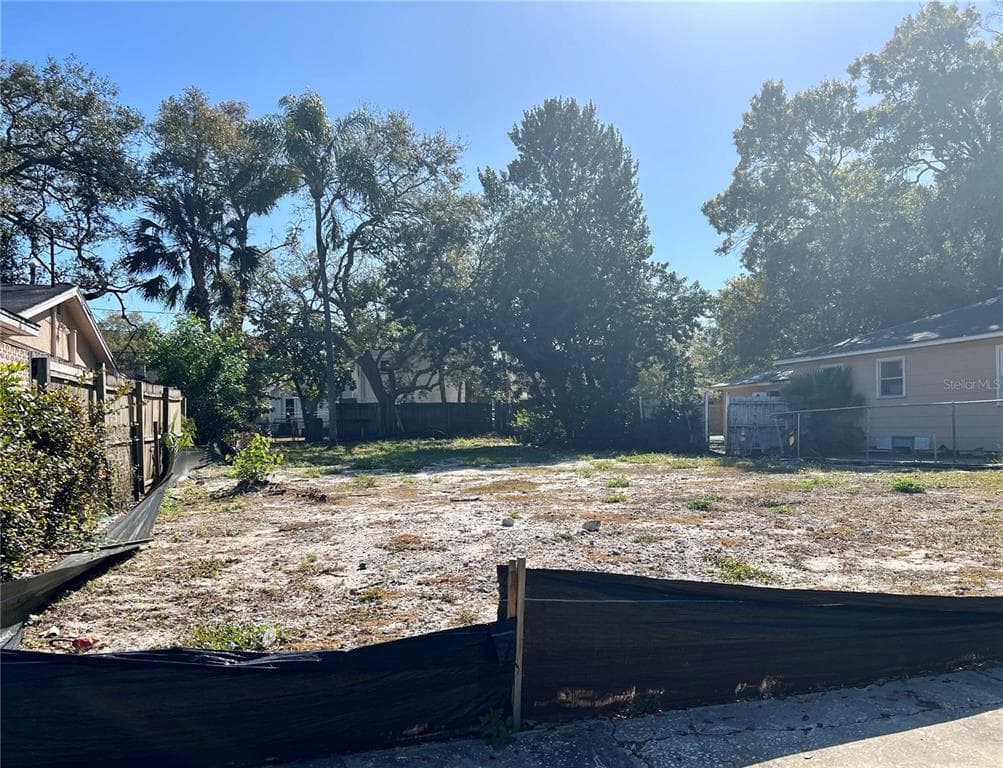 1436 11TH AVENUE S ST PETERSBURG, FL 33705