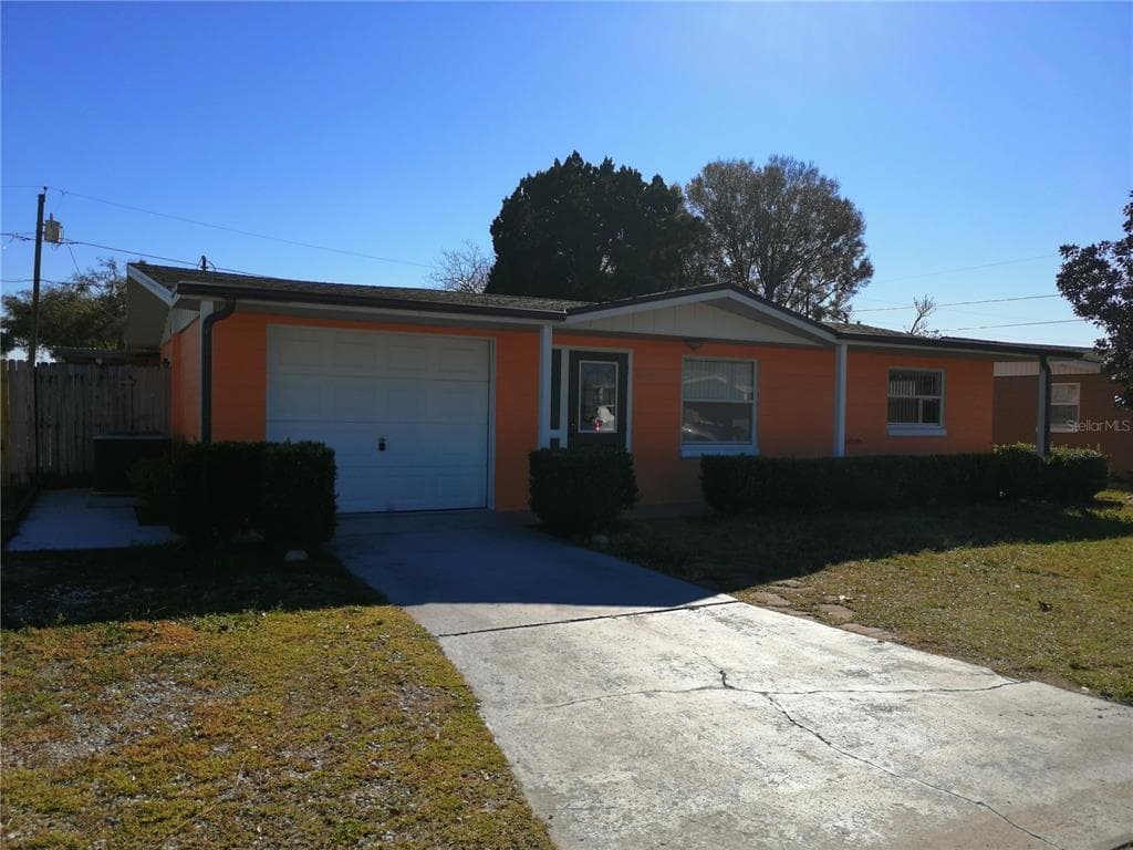 5229 SUWANNEE DRIVE