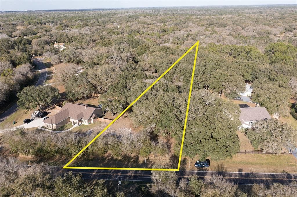 1603 BUTCH CASSIDY TRAIL WIMAUMA, FL 33598