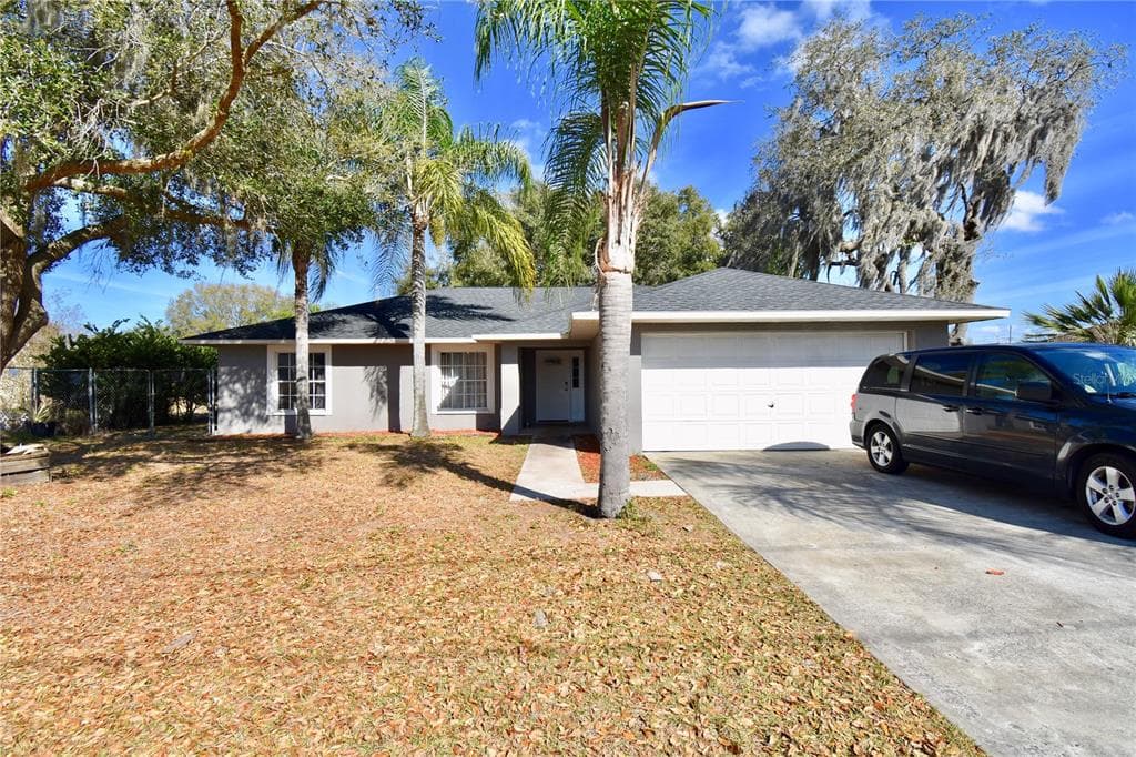4932 PALM VIEW DRIVE N