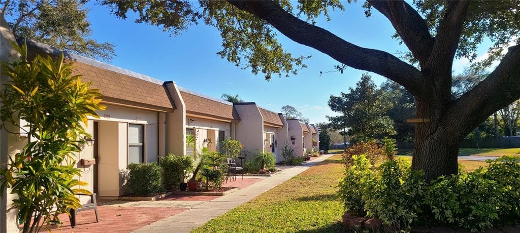 1397 MISSION DRIVE W CLEARWATER, FL 33759