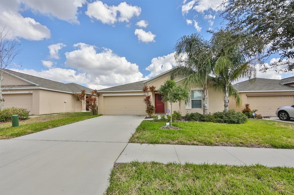 206 ARCHCLIFFE POINT PLACE DOVER, FL 33527