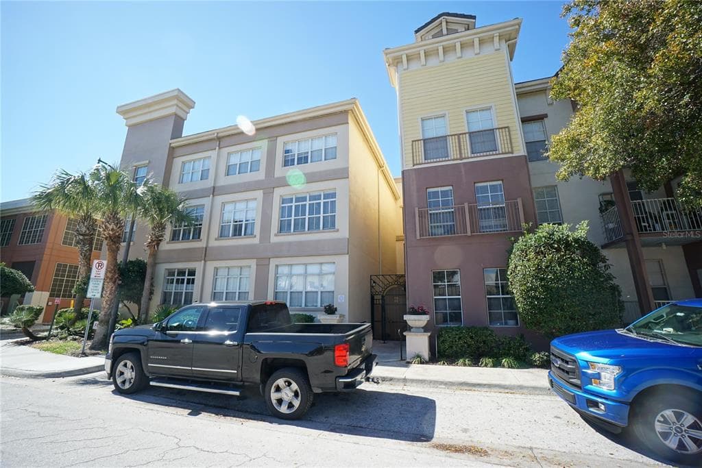 520 S ARMENIA AVENUE UNIT 1224 TAMPA, FL 33609